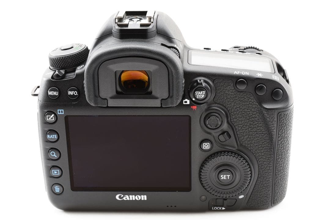 ☆保証付き　Canon EOS 5D Mark IV標準レンズセット☆