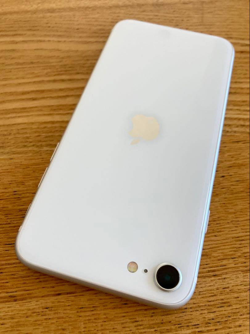 Apple iPhone SE（第2世代）64GB 美品