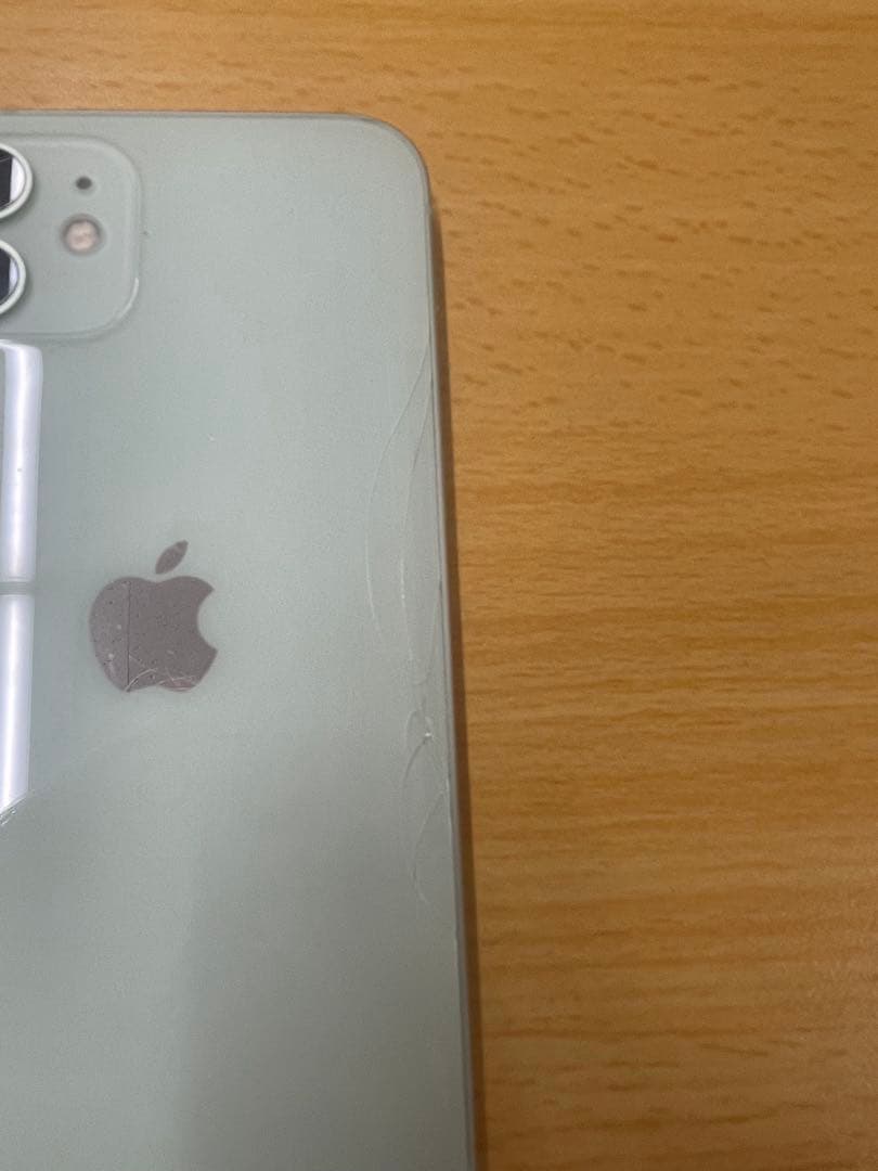 iPhone 12 64GB グリーン 85%本体 背面割れ小あり