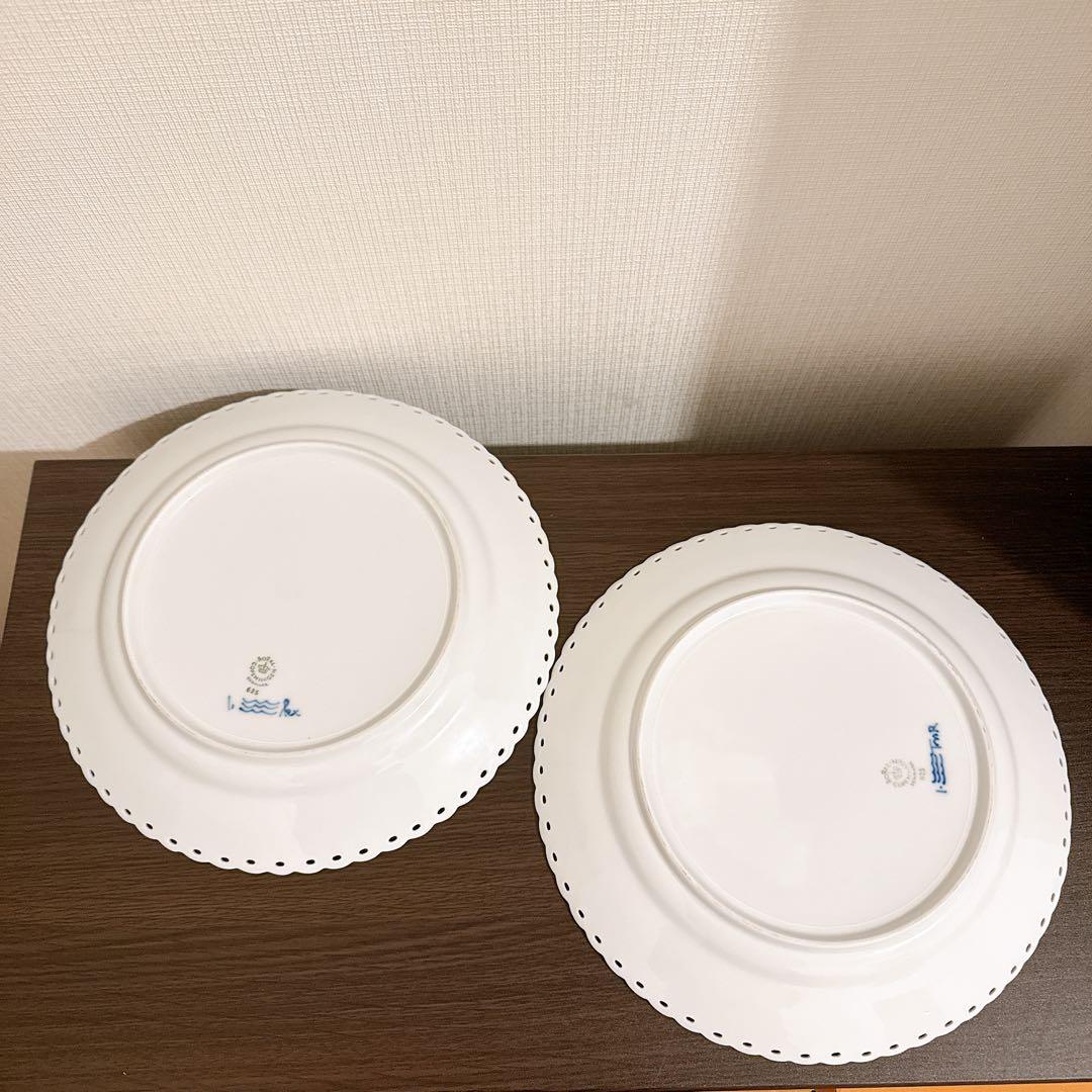 【ポムポム】ロイヤルコペンハーゲン ブルーフルテッド フルレース 大皿