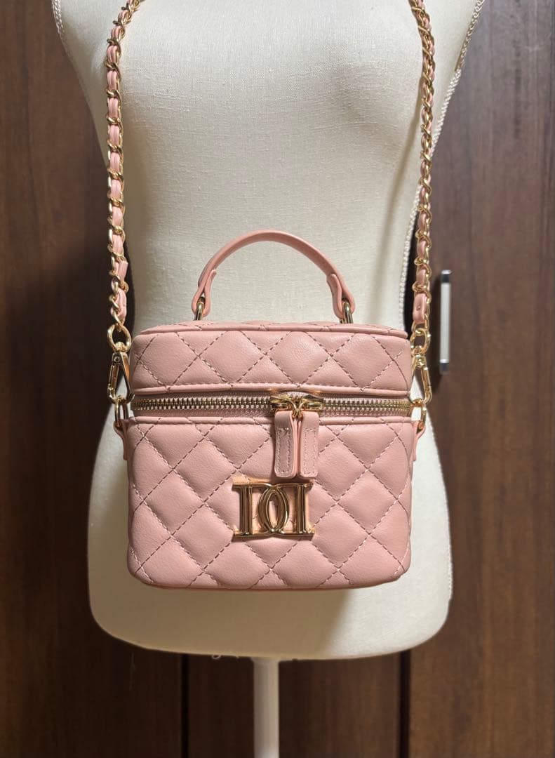 darich ゴールドパーツ キルティングスクエアミニバッグ