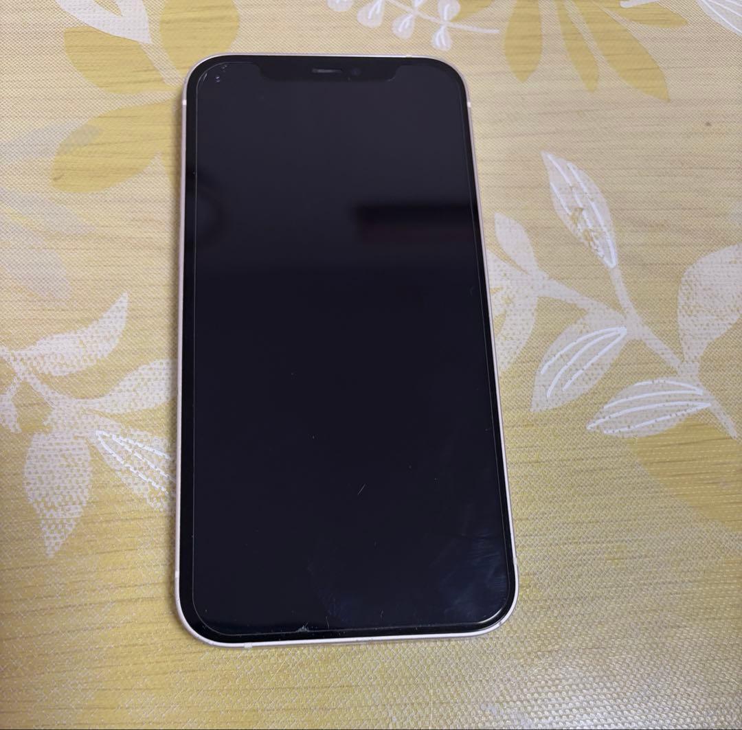 Apple iPhone12 ホワイト　本体のみ