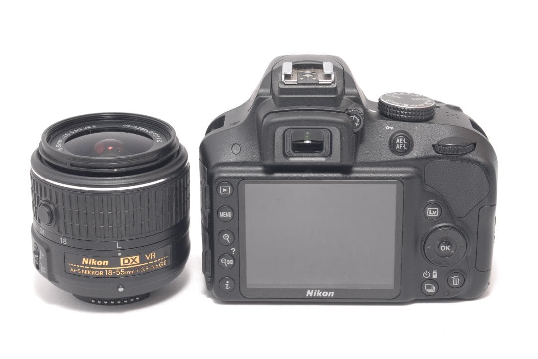 ⭐️軽量＆コンパクト⭐️Nikon D3300 ニコン デジタル一眼レフ