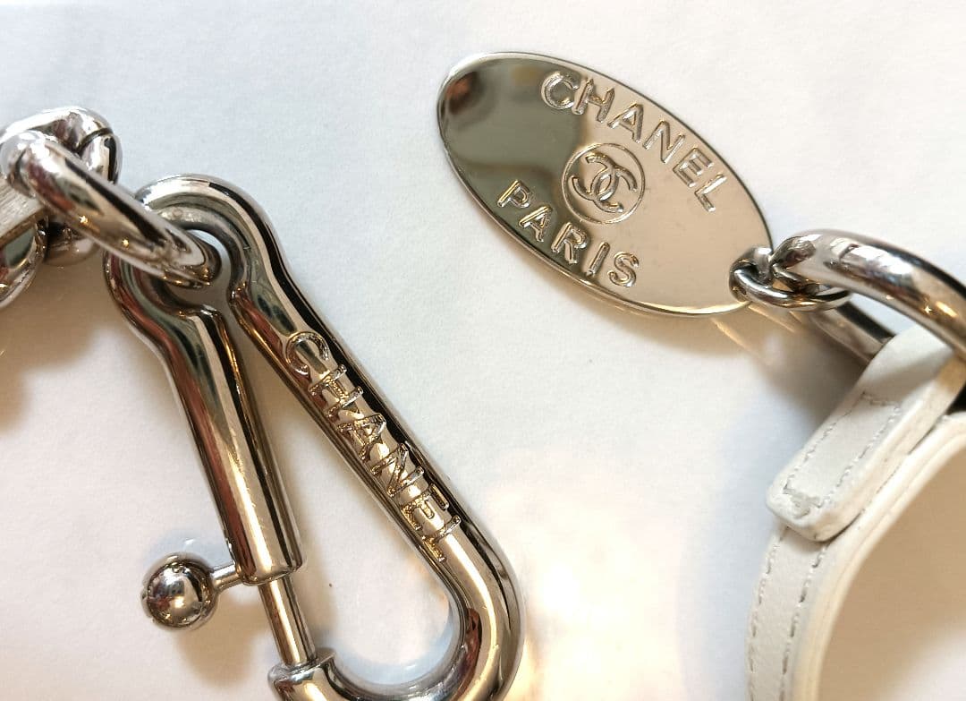 極美品✨CHANEL レザー チェーン ドックリード 首輪　ホワイト