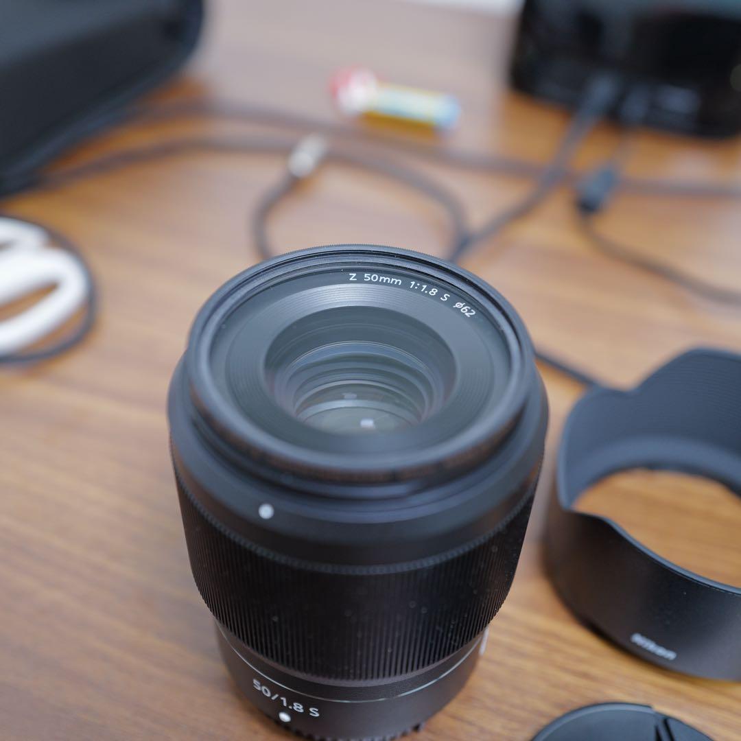【ミーナ】NIKKOR Z 50mm f/1.8 S レンズ