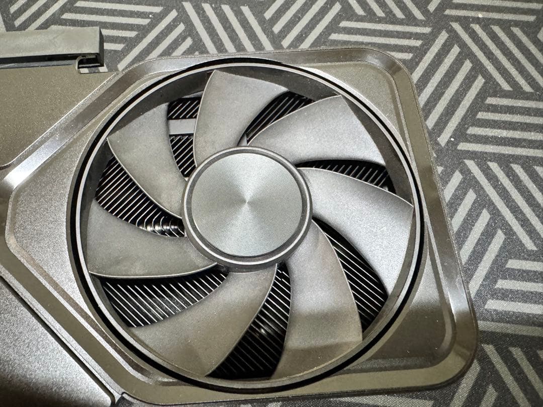 NVIDIA RTX 4070 SUPER グラフィックボード