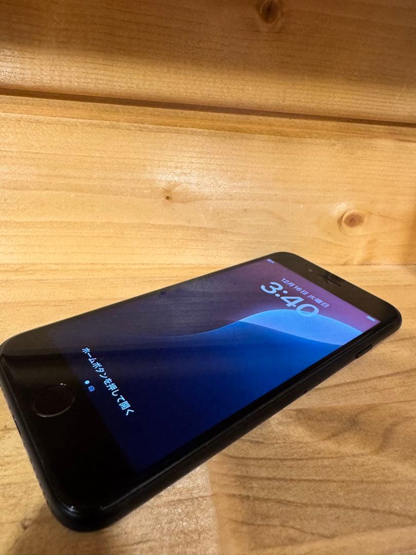 Apple iPhoneSE3 64GB SIMフリー