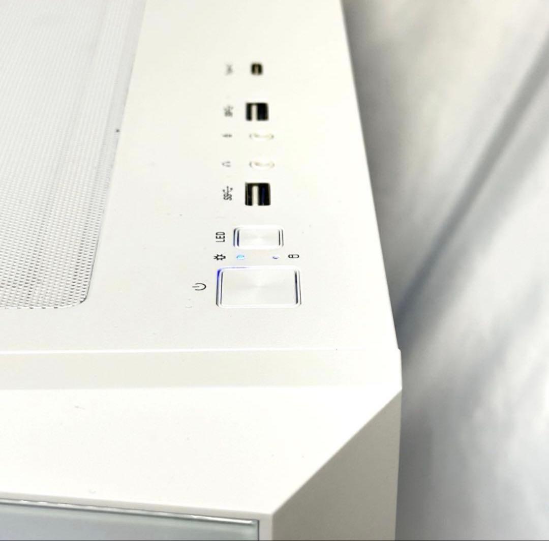 【新品】 ゲーミングPC RTX5060TI RYZEN7 5700X 1TB