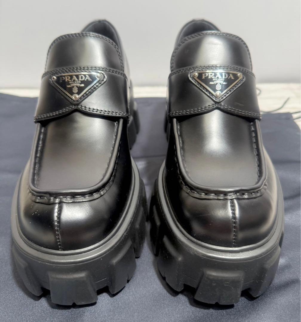 定価17万/未使用☆プラダ モノリスブラッシュドレザーローファー/ブラック