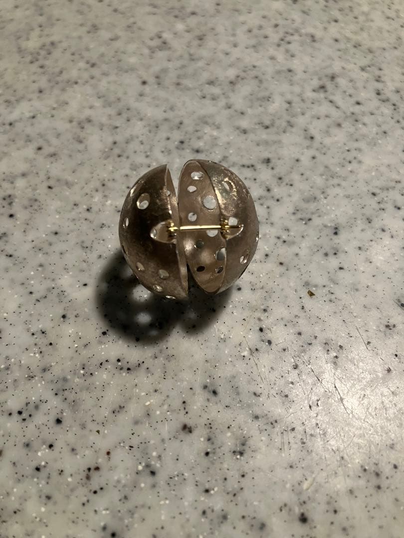 【nara】19Un-neuf (アンヌフ)片耳 ドットピアス