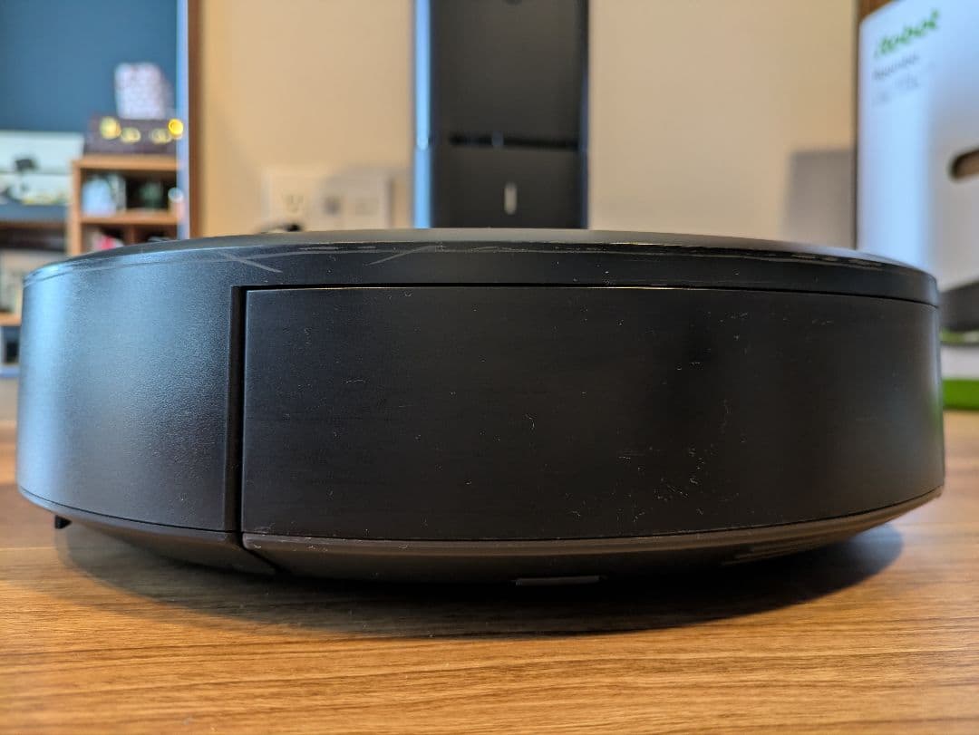 ルンバi7+ アイロボット (iRobot) ロボット掃除機　チャコール