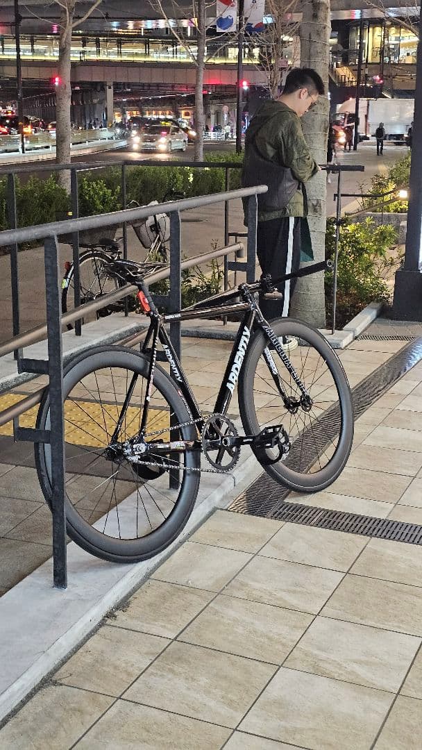 Ardently ピストバイク