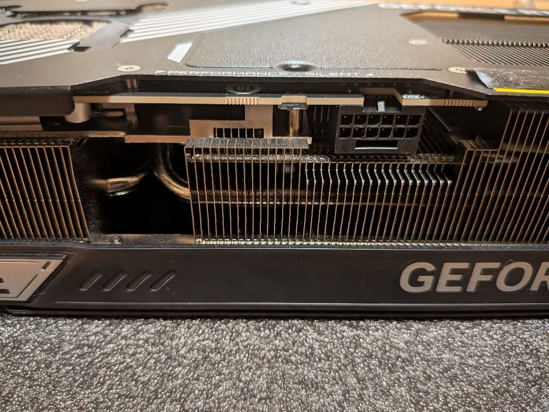 グラフィックボード・グラボ・ビデオカード GEFORCE RTX5090 GIGABYTE WINDFORCE OC32G