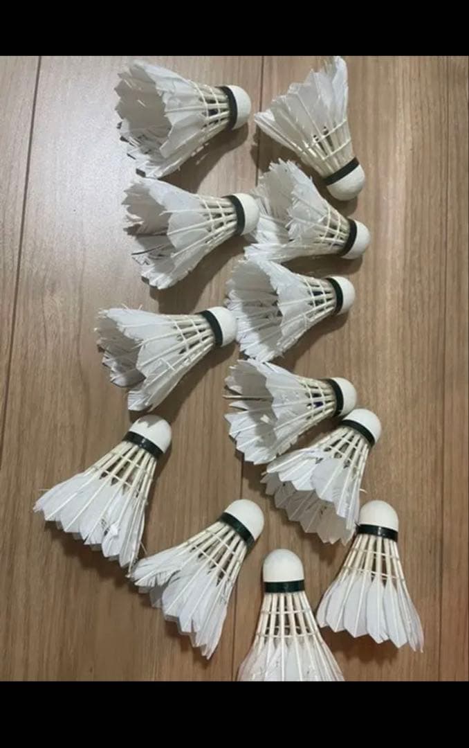 2/7限定！値引き！セミシャトル　バドミントン　NEW OFFICIAL