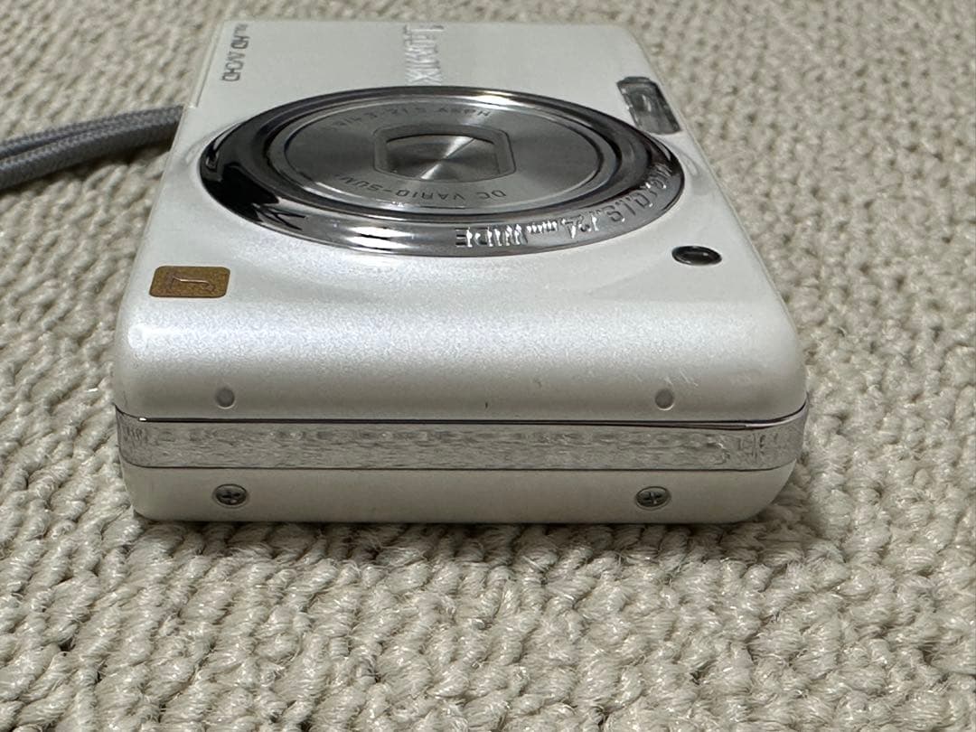 Panasonic LUMIX DMC-FX77 ホワイト　付属品あり