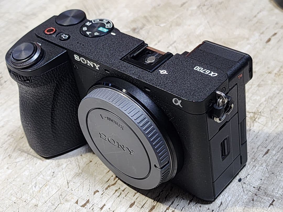 ソニー SONY α6700＋タムロンTAMRON18-300ｍｍ