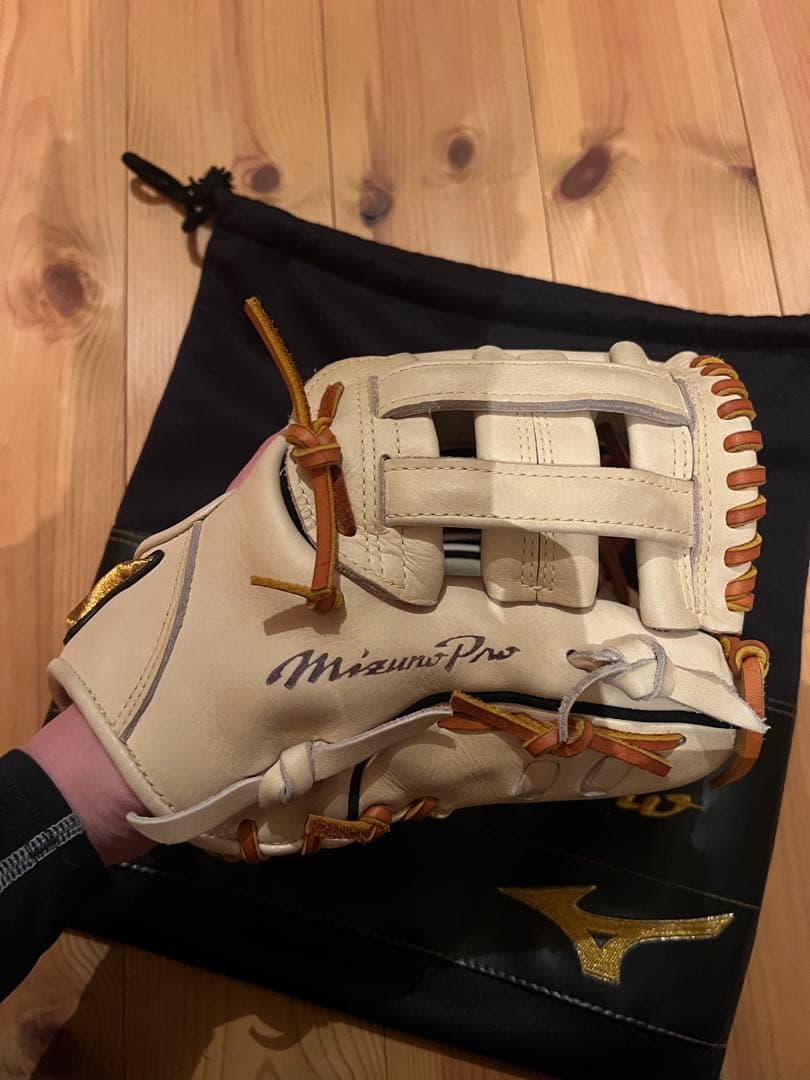 Mizuno Pro 軟式グローブ タティスjrモデル
