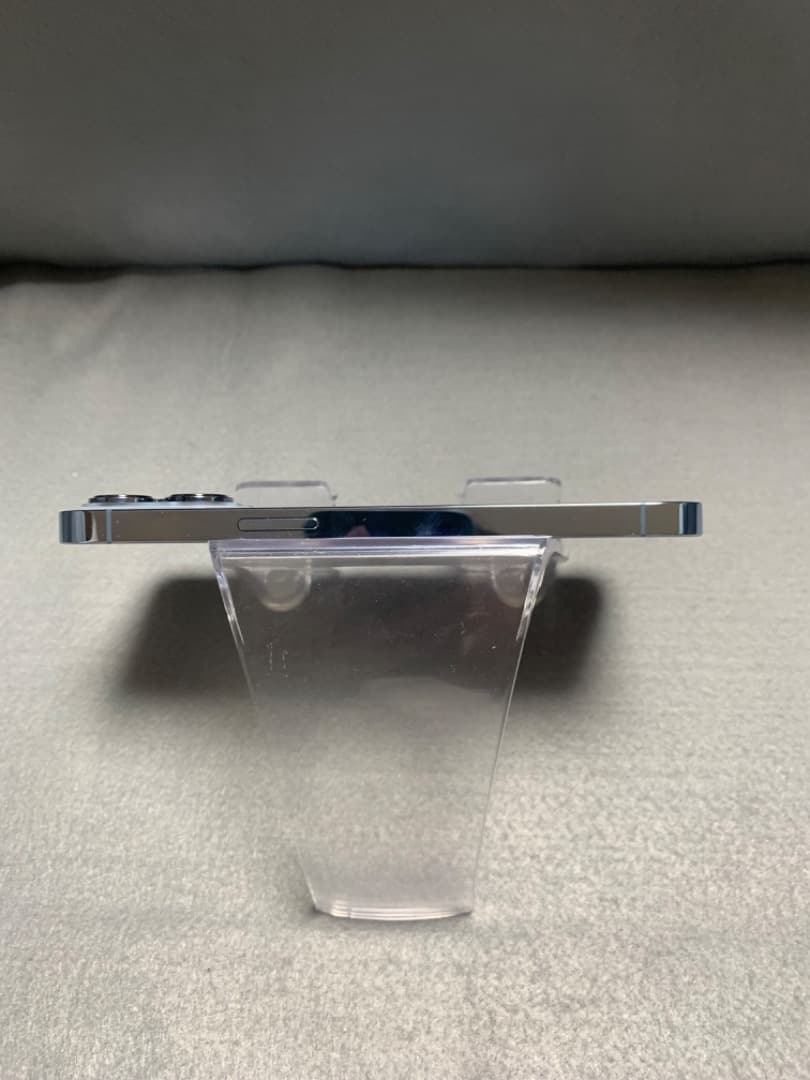 美品 国内版 SIMフリー iPhone13 Pro 128GB シエラブルー色