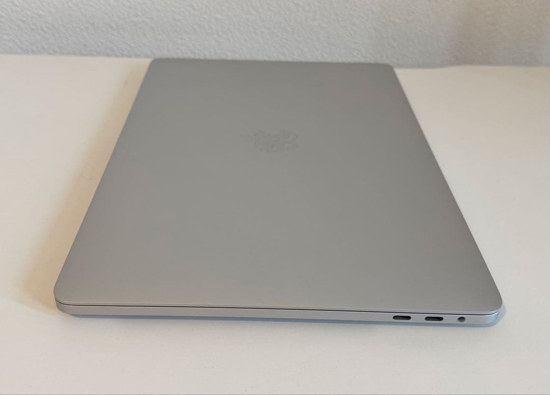 Macbook Pro 2020 13インチ Officeを付ける