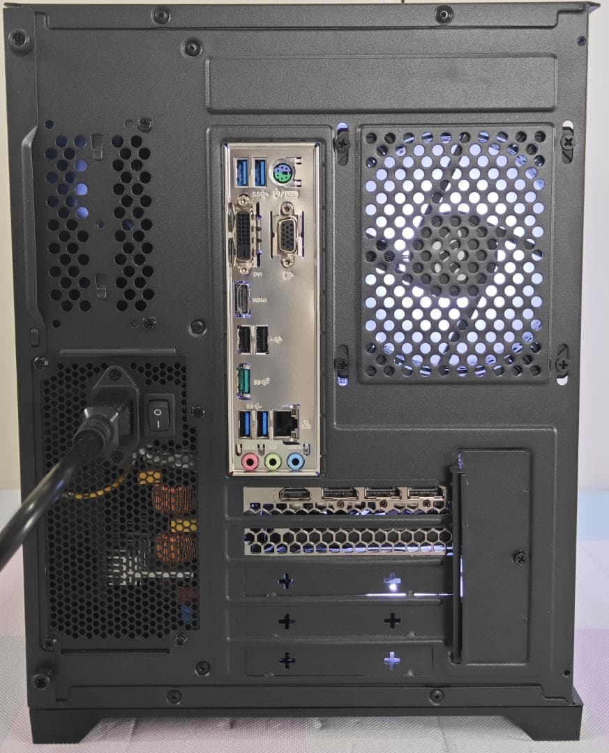 【新品】高性能ゲーミングPC RTX3060Ti Ryzen7 5700X