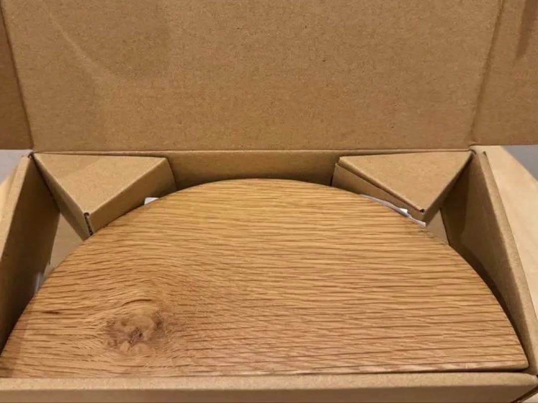 MENU Gridy Fungi Shelf 壁掛けオークシェルフS