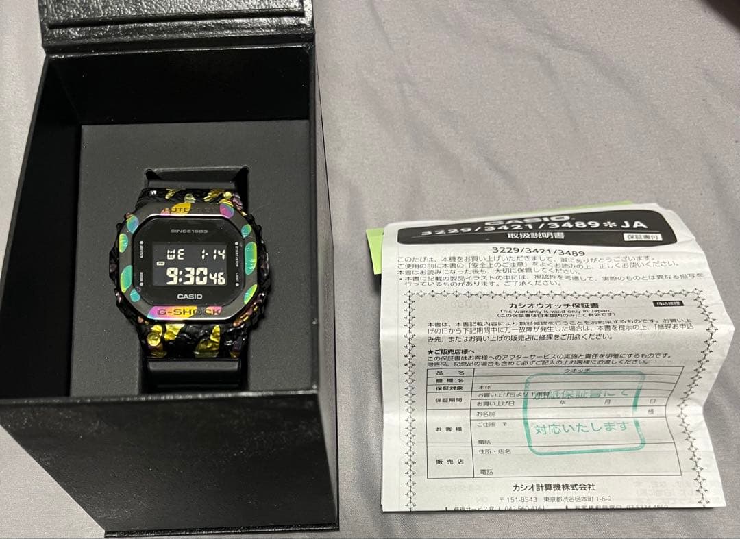 CASIO G-SHOCK デジタル腕時計 黒 40周年記念 マルチカラー