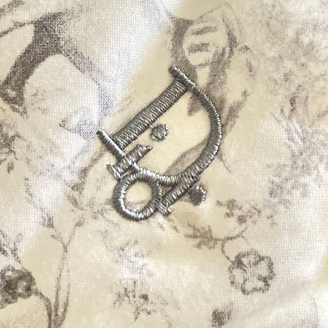 baby Dior　おくるみ　トワル・ドゥ・ジュイ　アニマル　オブリーク刺繍