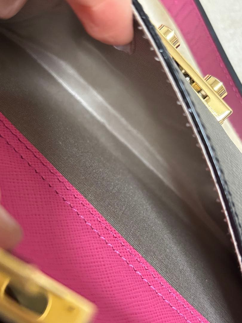 【最終値下げ】ADMJ エーディーエムジェー ショルダーウォレット ブラック