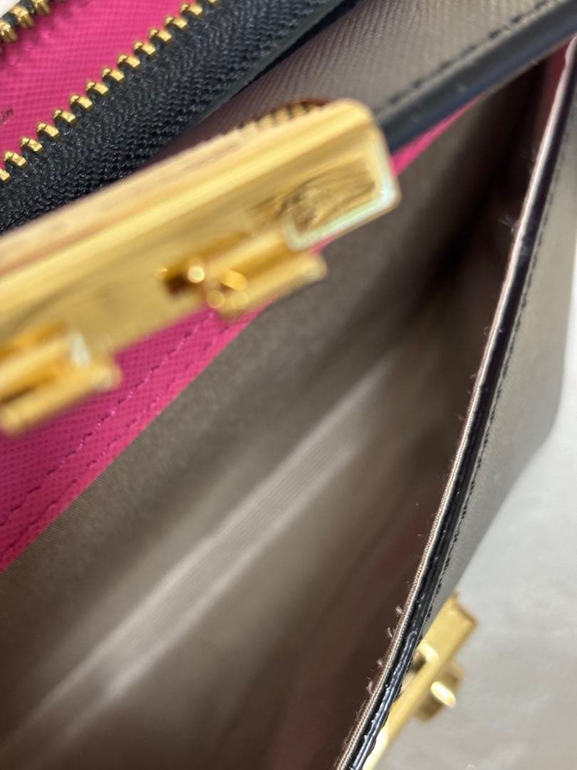 【最終値下げ】ADMJ エーディーエムジェー ショルダーウォレット ブラック