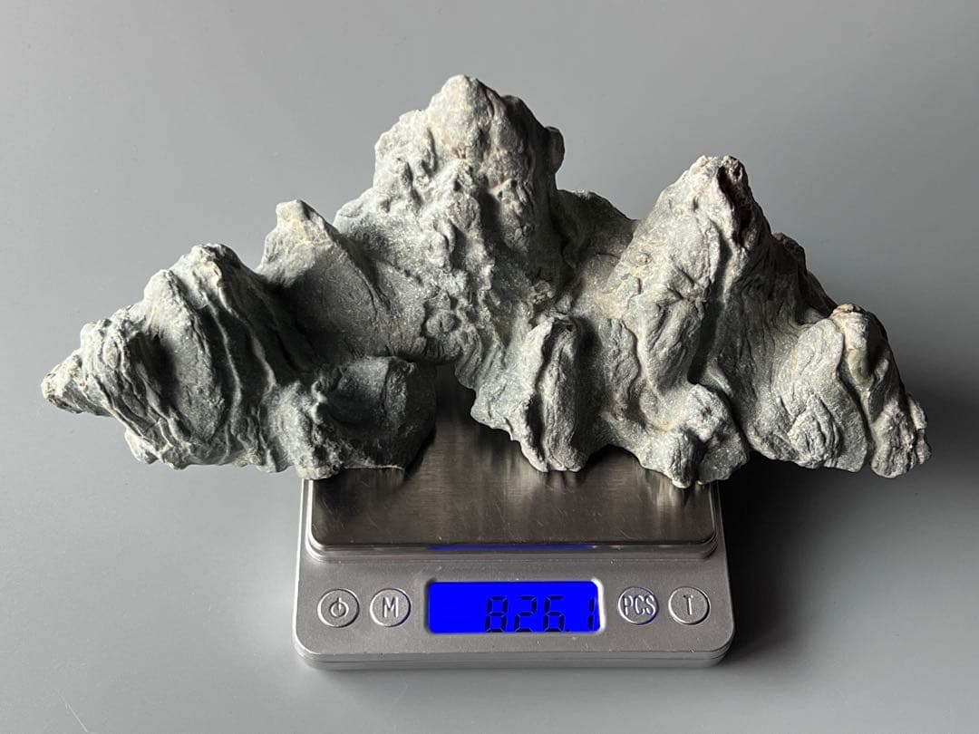 ①　鑑賞石　飾り石　中国美術　置物　山形　水石　盆栽添配　筆置き　裸石