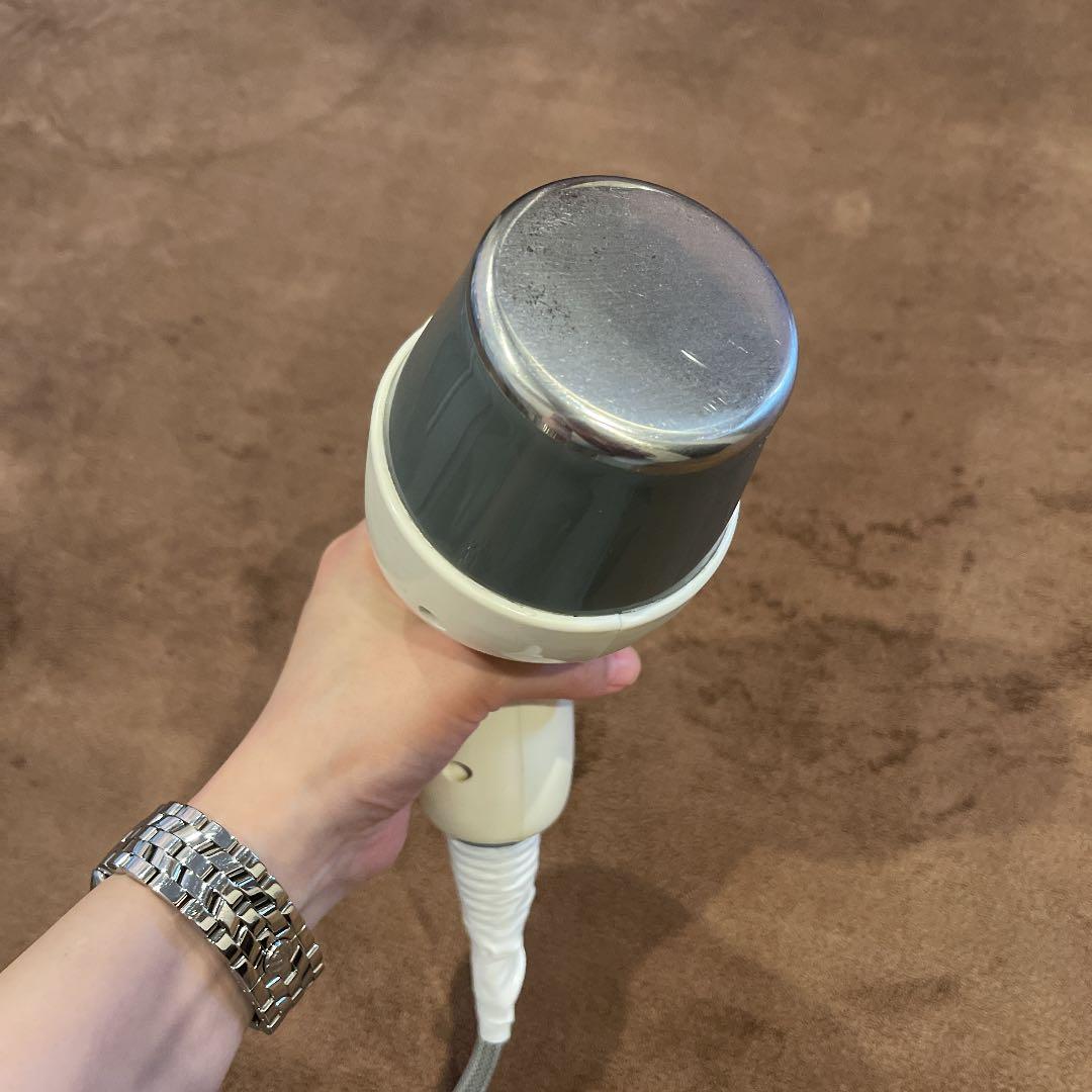 業務用　痩身機器　キャビエスト