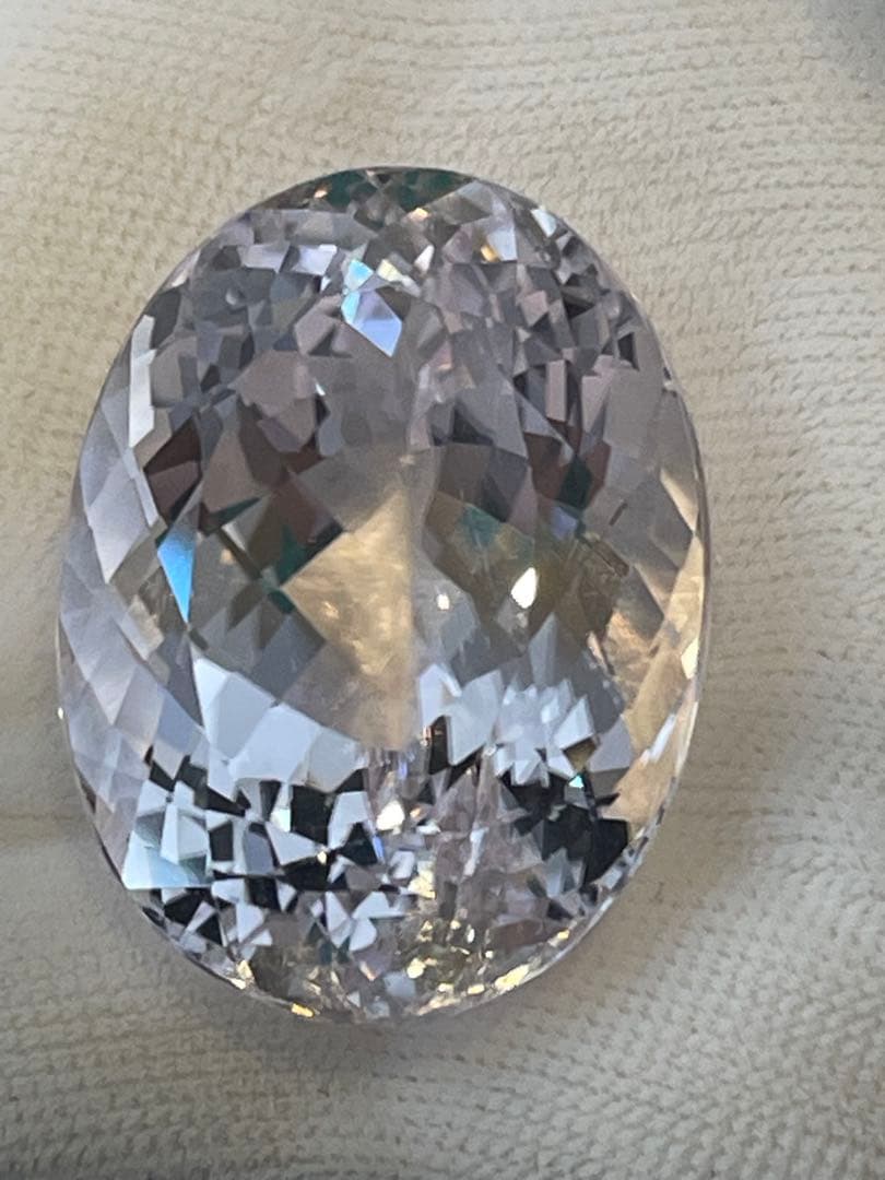 9月誕生石☆クンツァイト　ルース 81.627ct 　ソーティング