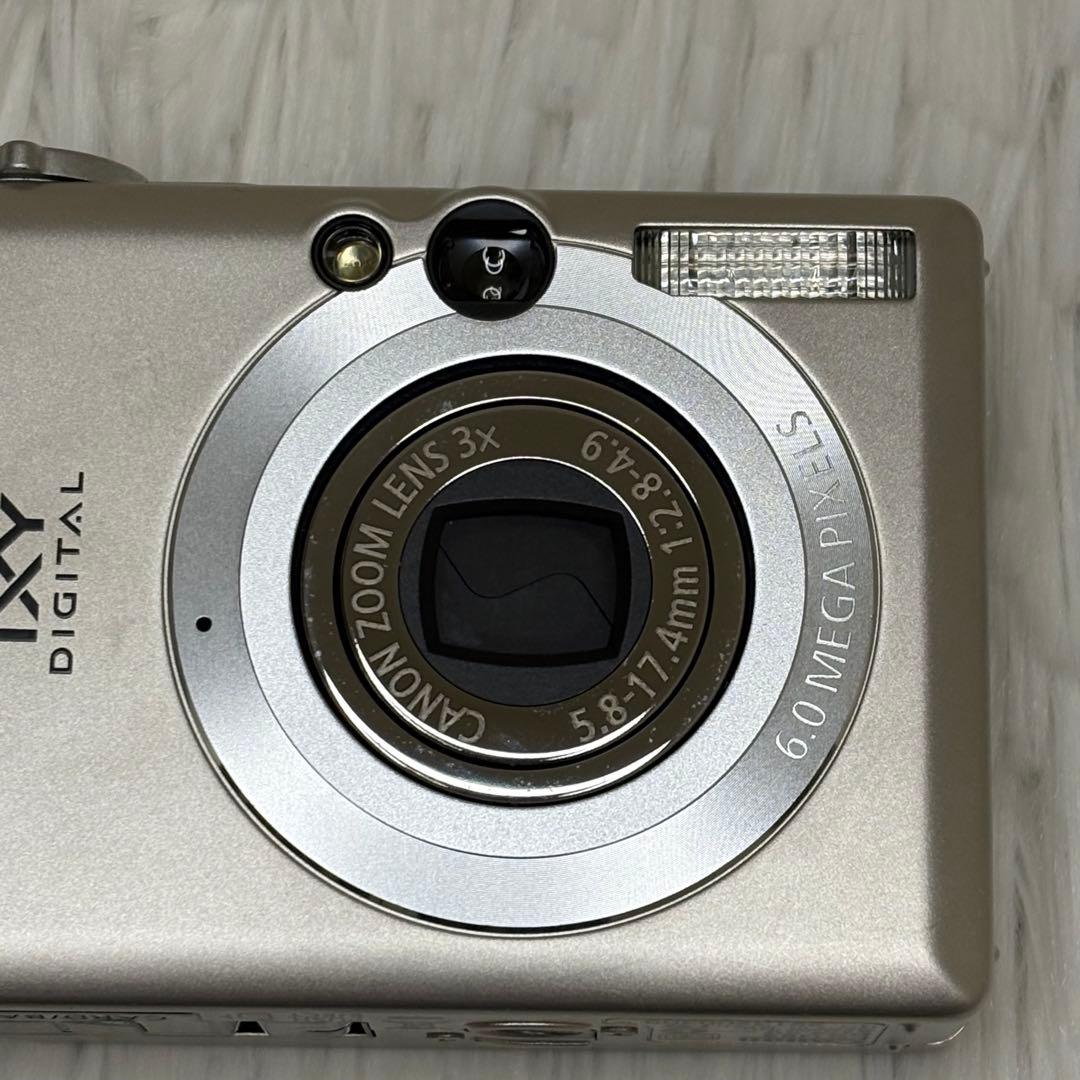 Canon カメラ　IXY 70 PC1193 シルバー コンデジ　動作品