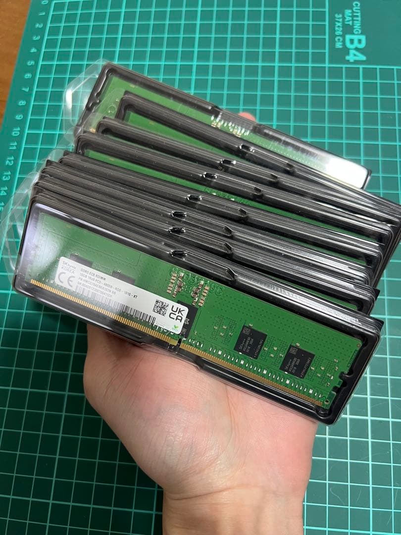 8枚/128G SKhynix DDR5 16GB ECC Registered