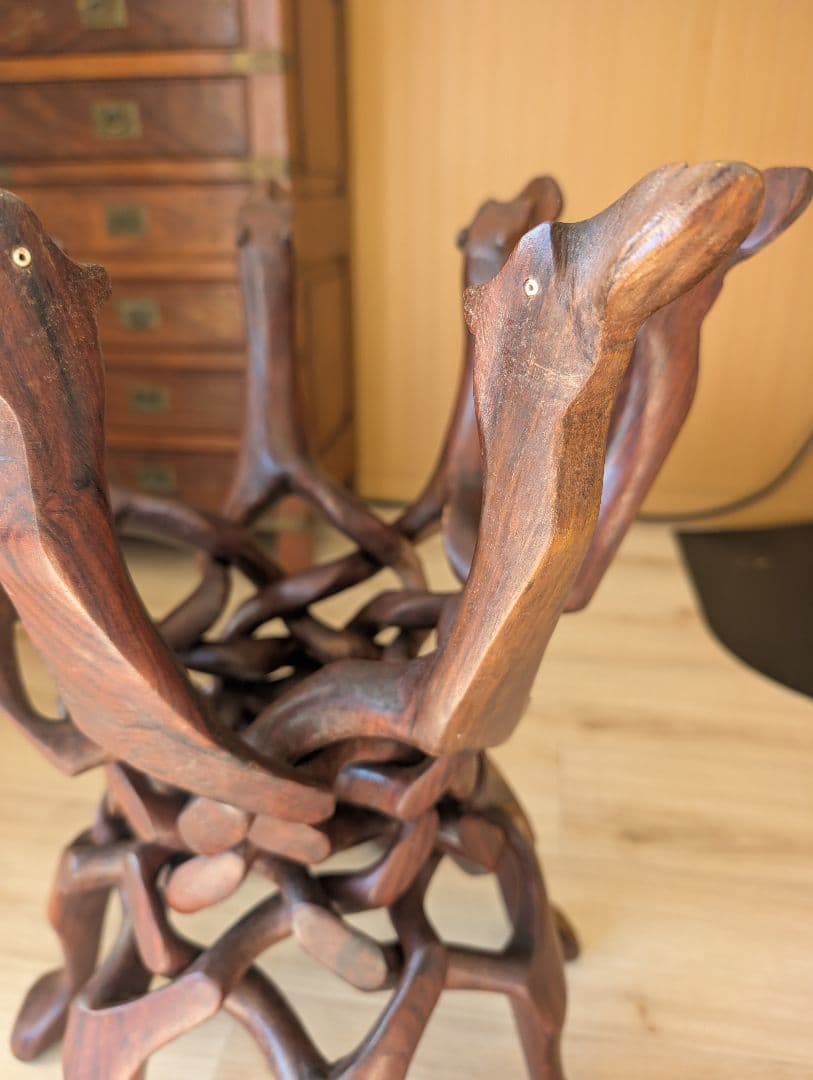 即発送★アンティーク木彫 一本彫り 駱駝型 折り畳み式 花台ラクダ置物 古道具