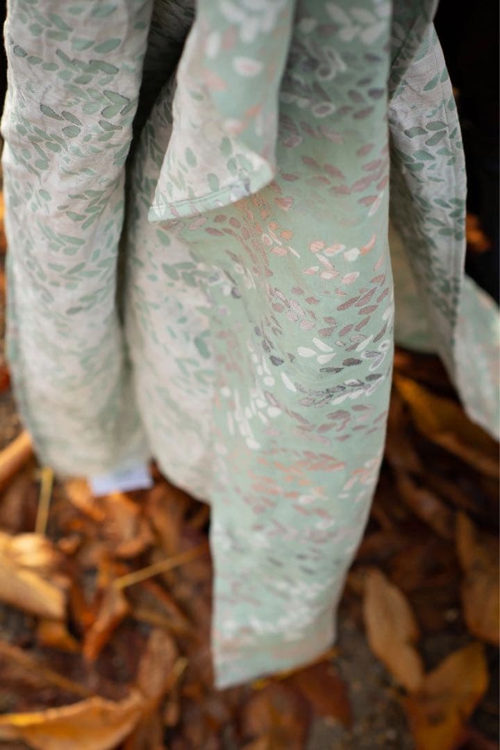 希少【Woven Wings】美しい色彩　ベビーラップ　サイズ5 リネン混