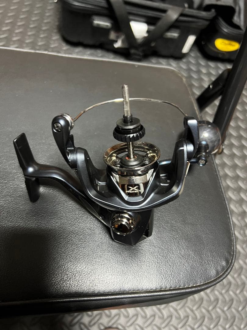 STRADIC SW4000XG スピニングリール