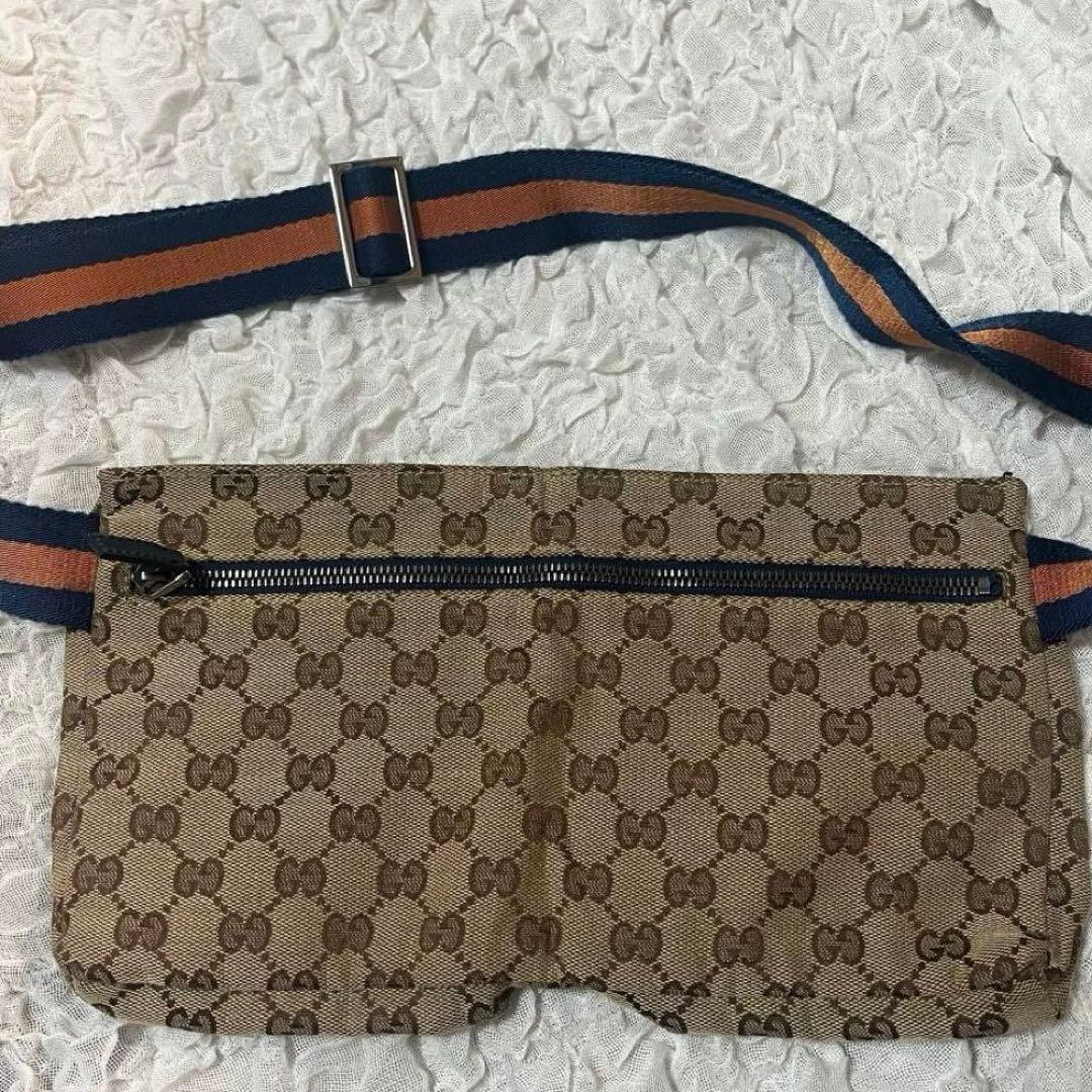 GUCCI ボディバッグ ウエストポーチ　GG柄 保存袋付き