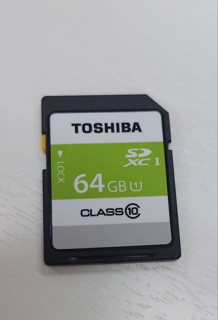 美品 JVC Everio R QUAD PROOF ビデオカメラ本体