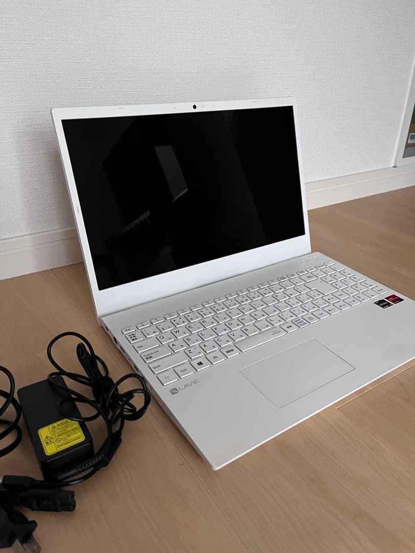 NEC LAVIE N15 Ryzen 7 4700U オフィス付き ホワイト