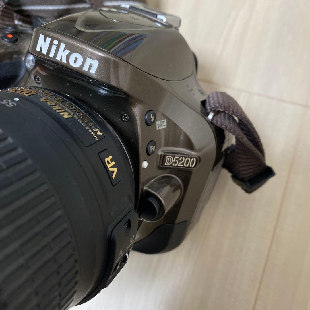 希少ブラウンD5200 デジタル一眼レフカメラ　ニコン