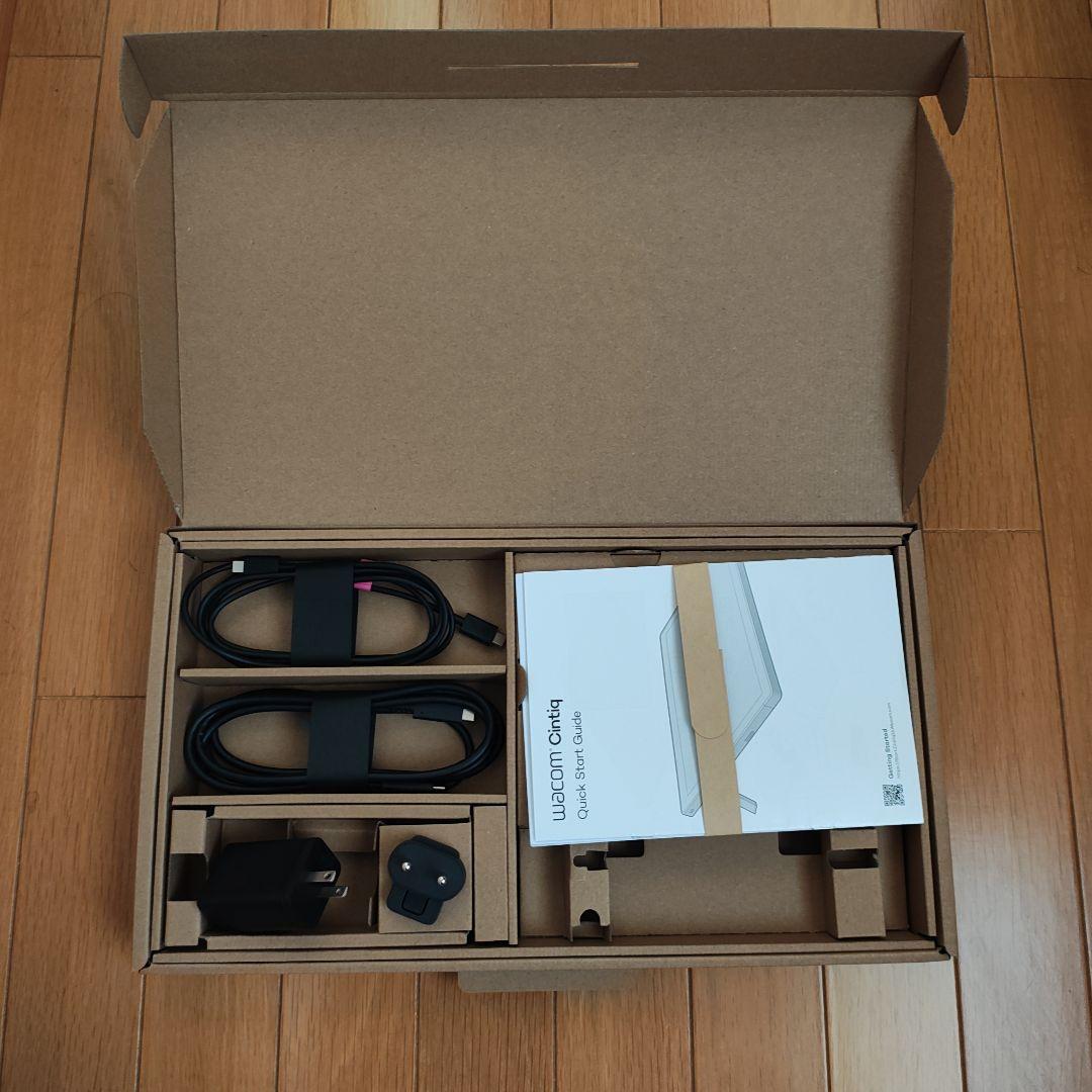 Wacom Cintiq 16　2025モデル（DTK168K4C）