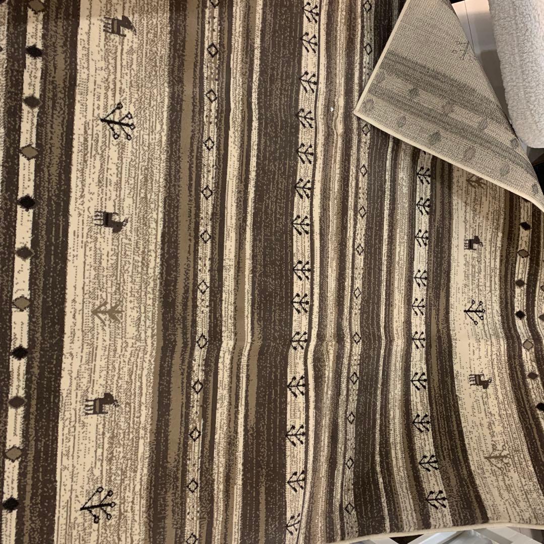 サヤンサヤン　レッタ　ラグマット　カーベット200x200 床暖房