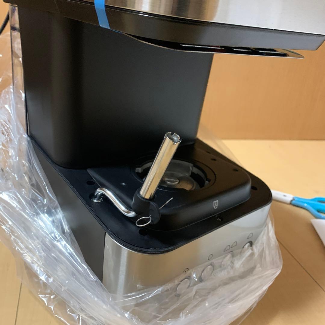 半自動コーヒーマシン エスプレッソ 110Vステンレス 粉末対応 ラテ 家庭用