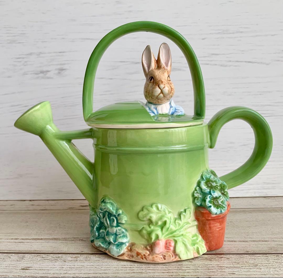 ピーターラビットじょうろ ティーポッド型オルゴール シュミット社製