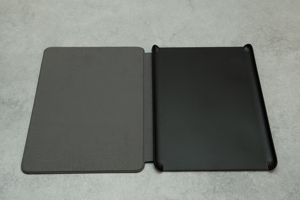 【美品】Kindle Paperwhite 第12世代 16G 純正カバー付き