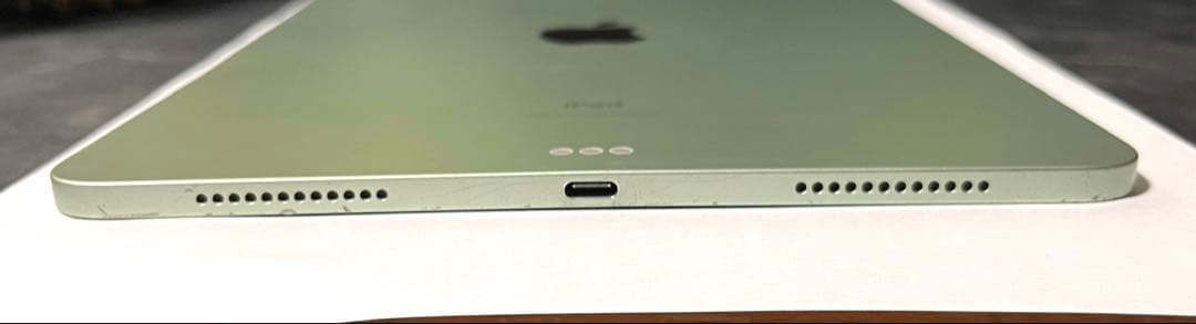 ジャンクiPad Air4 64GB グリーン 曲がりあり Touch ID不可