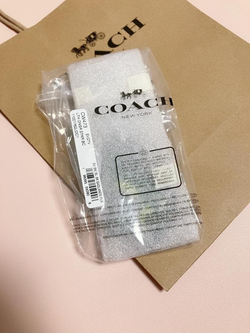 新品coach ダイナソー ステッカー バッグ チャーム