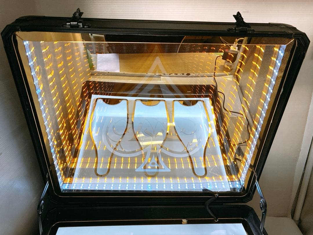 あ*ゃ様 アルマンド アタッシュケース ディスプレイ ライト シャンパン パーテ