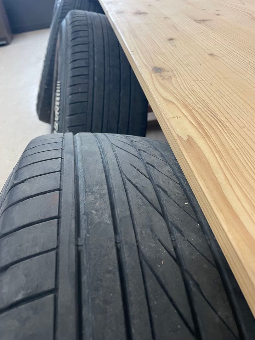 プラド純正　タイヤホイールセット　ハイエース